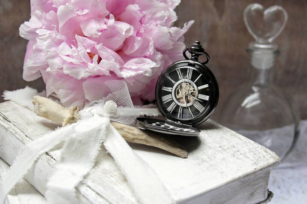 London Peony & Blush Suede